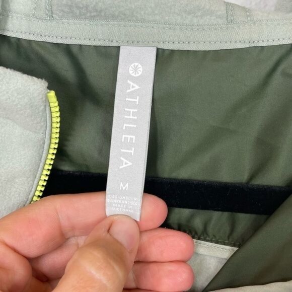 Athleta Zion Microfleece Pullover Half Zip Green Mint Colorblock Size Medium - Picture 6 of 8